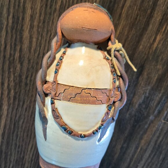 Vintage VAL KNIGHT Studio Handmade Pottery of Native American Girl NEW - Picture 2 of 12